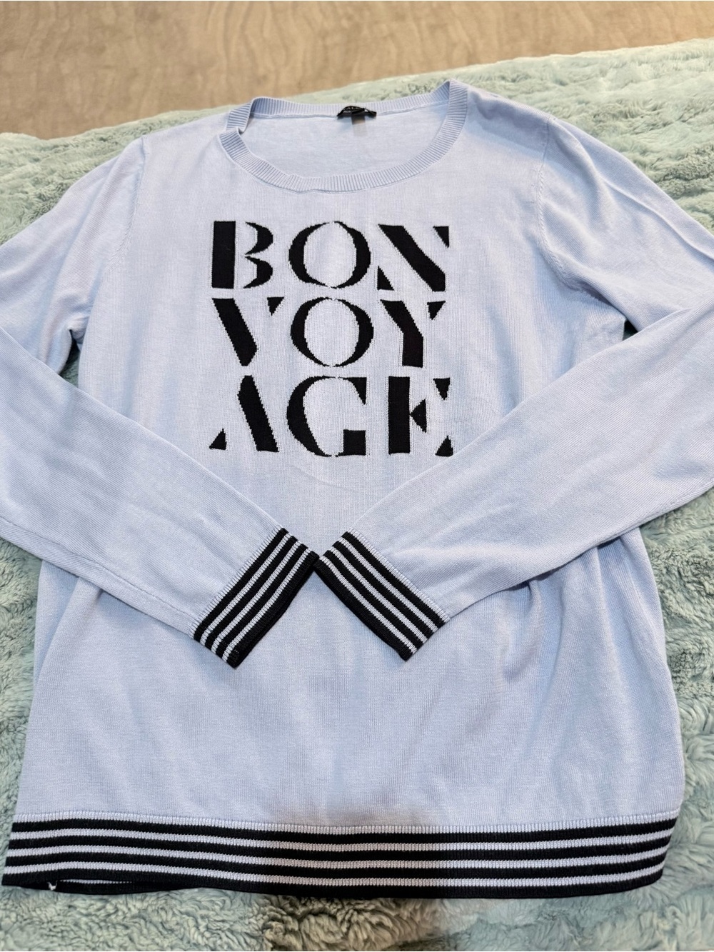 Talbots “Bon Voyage” Lightweight Knit Sweater Light Blue Size Medium